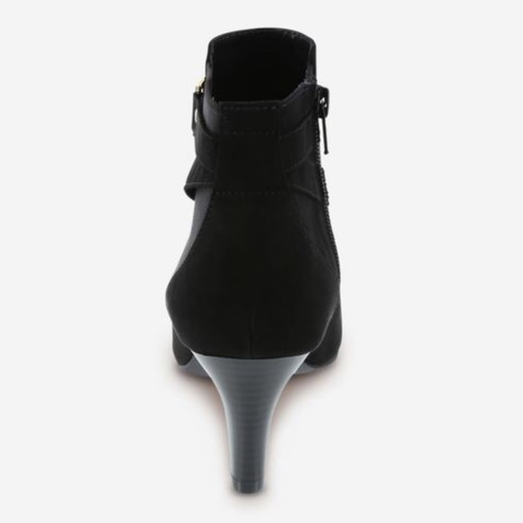 9 1/2 Wide Boots - Picture 4 of 5